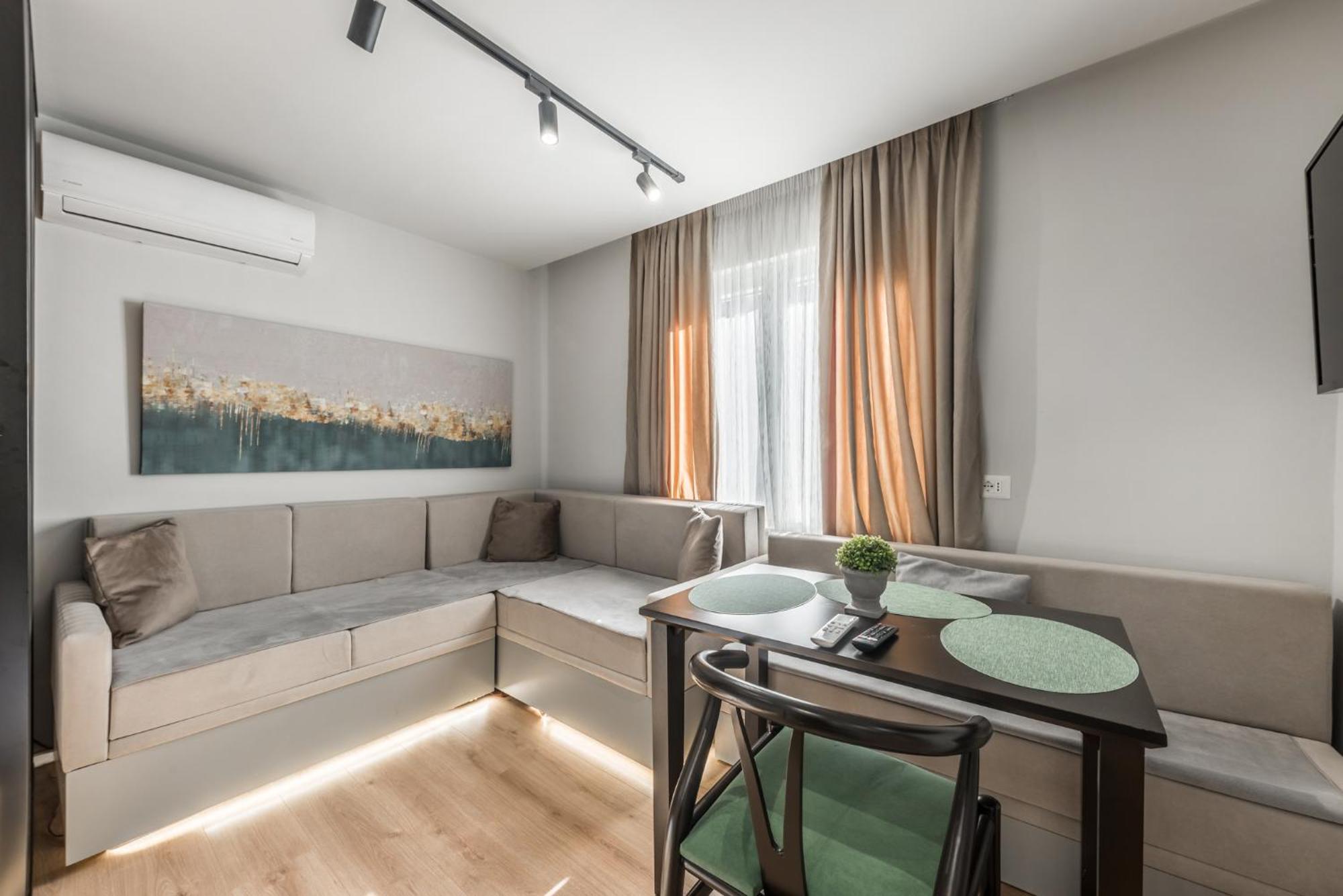 Pazari I Ri Studio - Self Check-In - Fast Wifi - Late Check-Out Tiranë