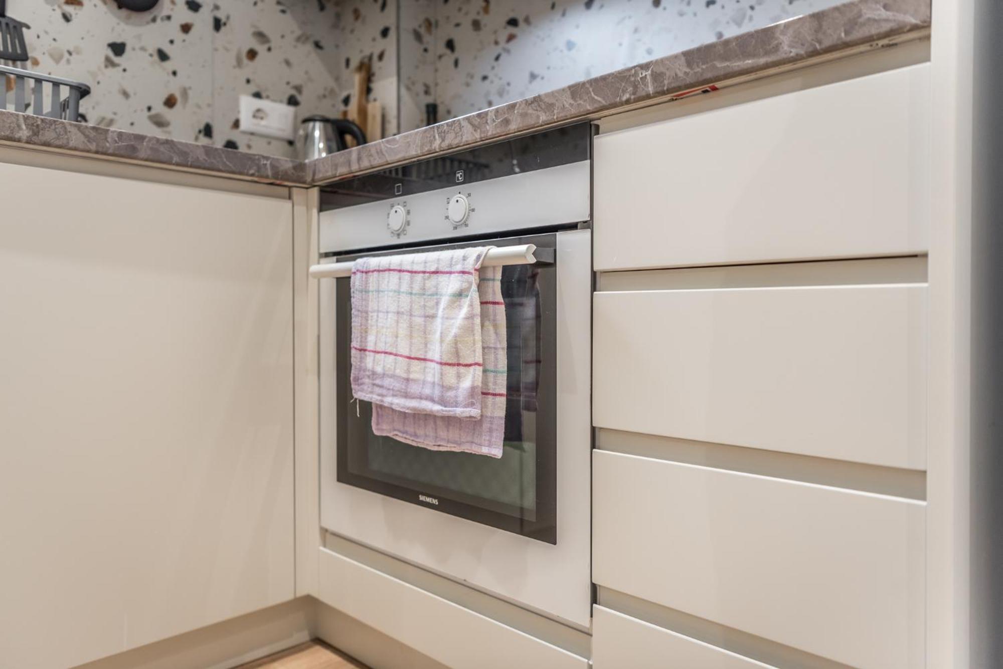 Pazari I Ri Studio - Self Check-In - Fast Wifi - Late Check-Out Leilighet *